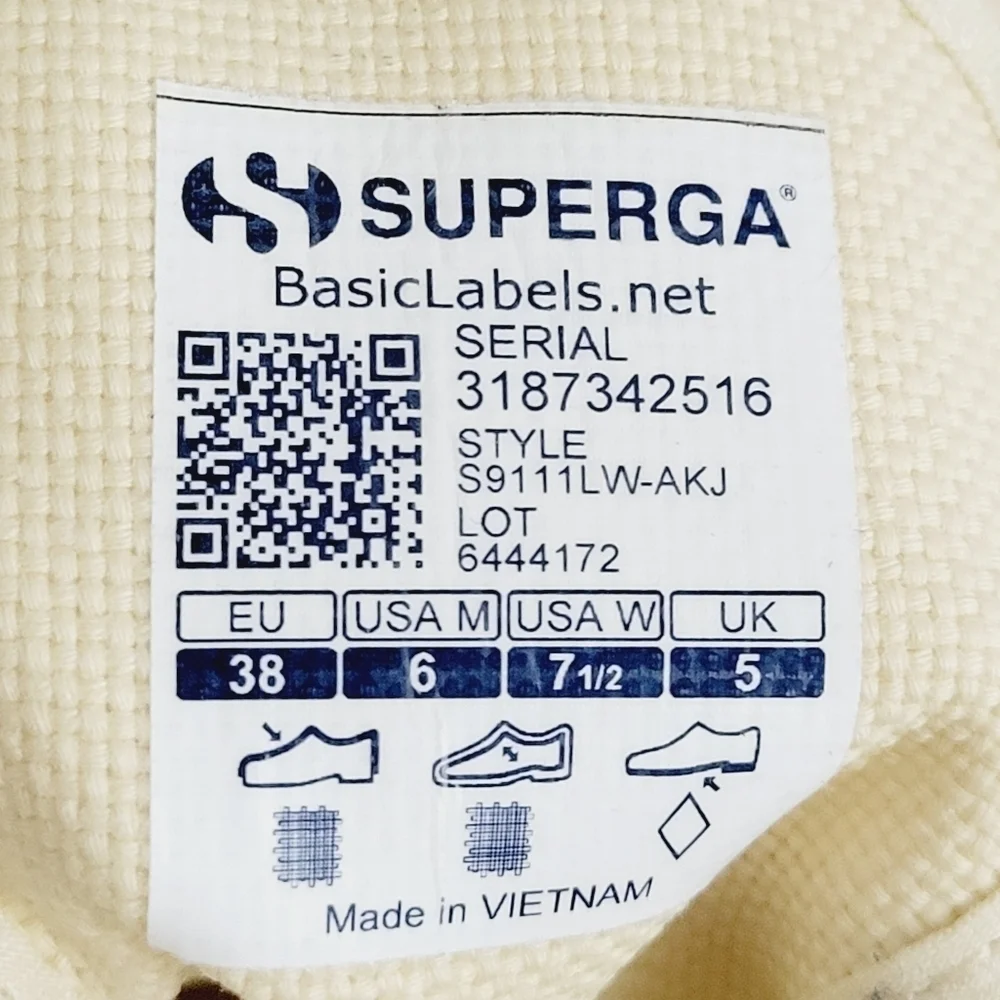 New Superga Cream Canvas Platform Sneakers Size 7,5